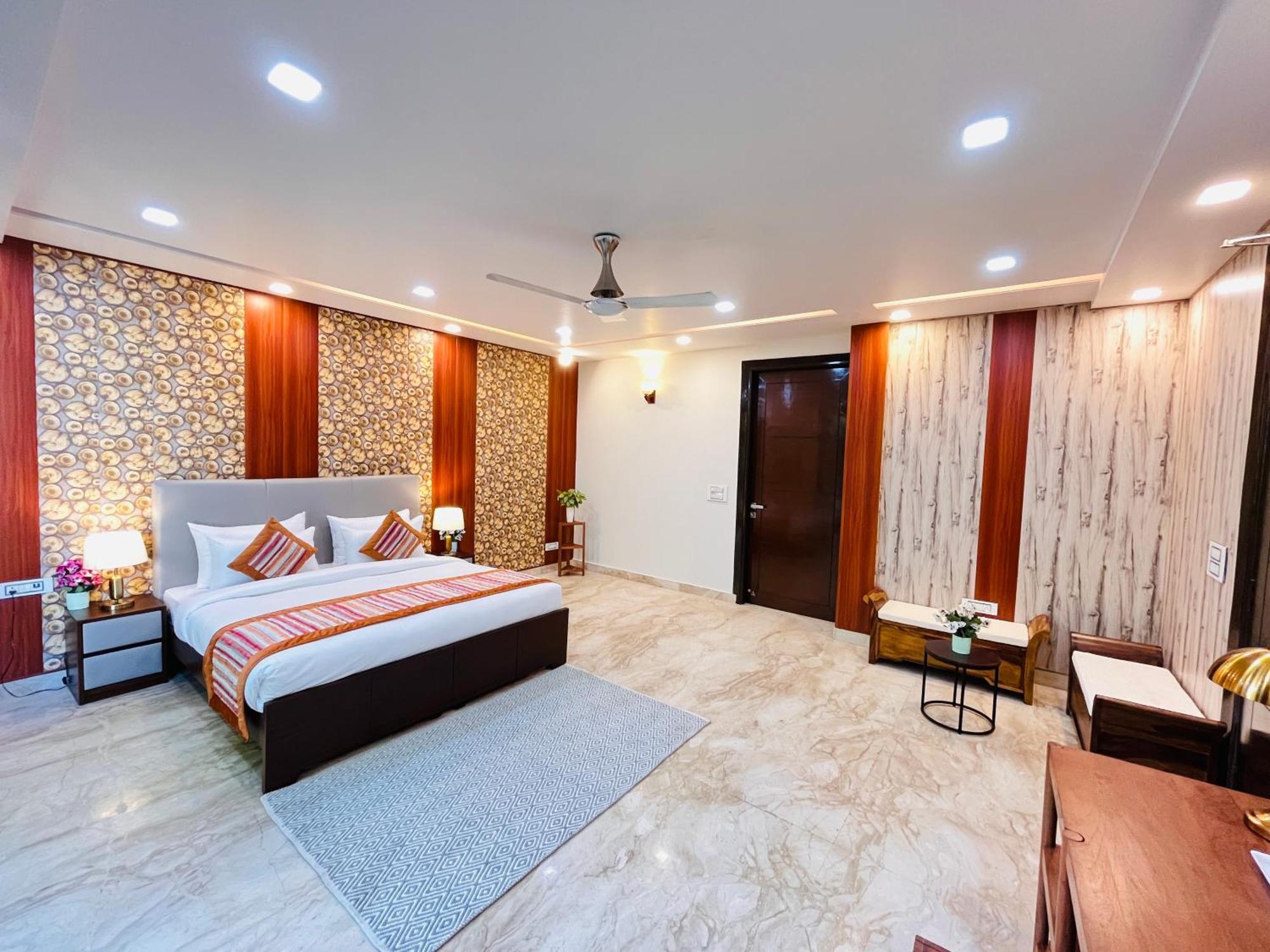 Hotel South Haven Residency - South Extension South Delhi 3*