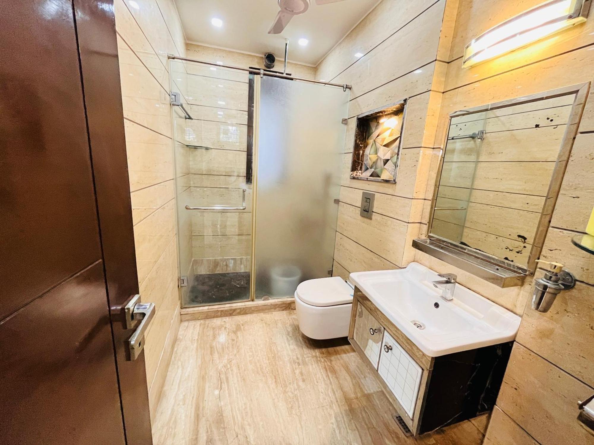 Hotel South Haven Residency - South Extension South Delhi 3*